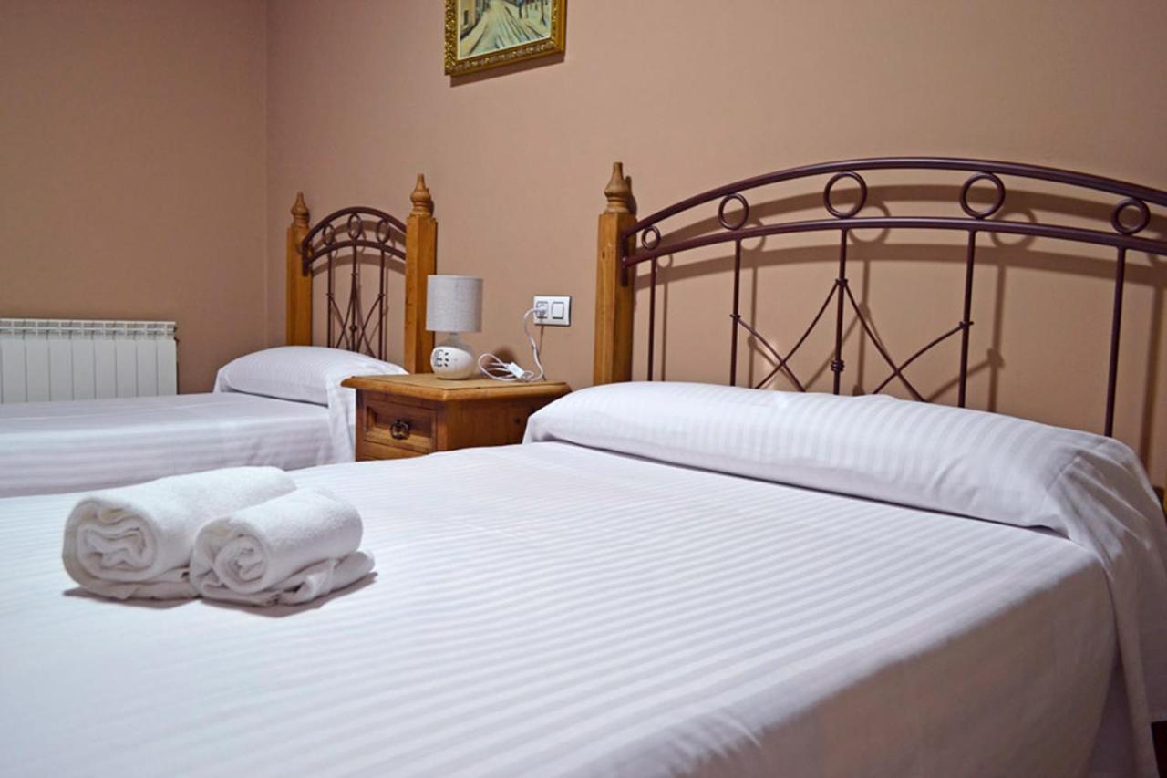 Hotel Rural La Casa De Irene Lubián Dış mekan fotoğraf
